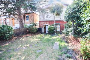 Photo 17- click for photo gallery